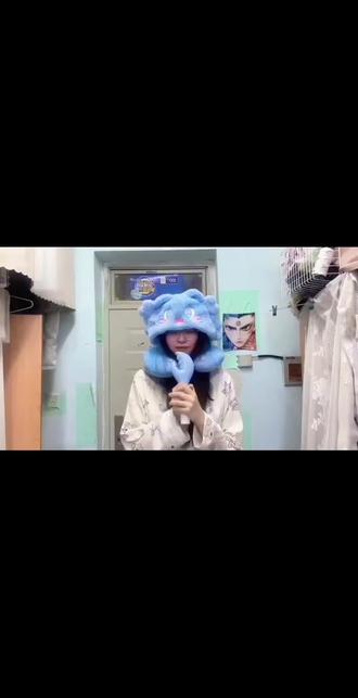 祝我们都场场原价 恭喜发财!#王俊凯话剧趁世界还年青 #王俊凯 #线下#见面