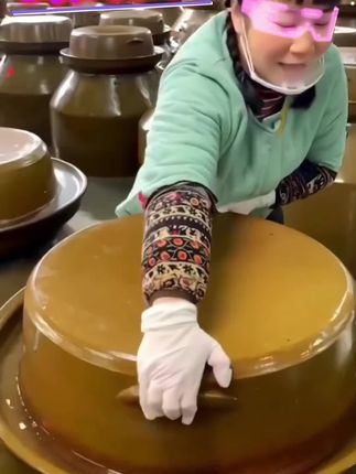 疯了吧?9.9五袋酸菜还包邮!老坛发酵酸香扑鼻,打工人速抢!