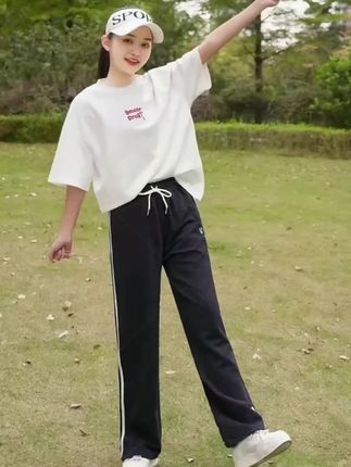 #我的日常穿搭合集 #高级感暗黑系穿搭 #盛夏穿搭扫货季 #夏季干净风穿搭 #夏秋穿搭小过渡