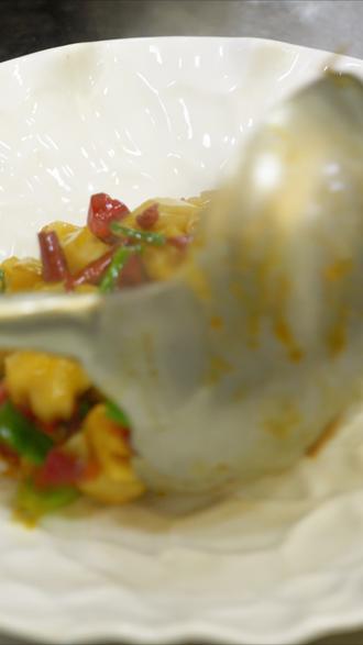 教你在家做出和饭店味道一样的酸辣藕丁 #高平四川菜馆 #美食教学 #酸辣藕丁