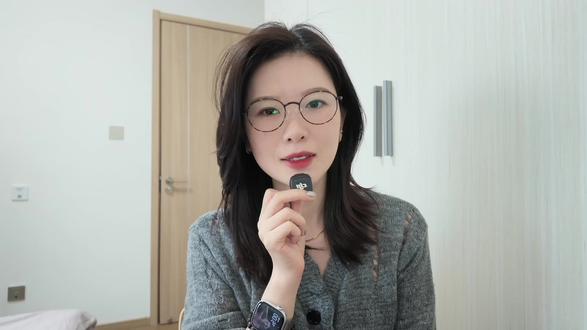 小白也能看懂:大模型、AI产品、Agent区别 。 ChatGPT、GPT-5.5、豆包、openclaw 到底怎么分?这期用三个层级讲清:大模型、AI 产品、Agent。看完你就知道,什么时候用即时助手,什么时候该用能长期推进任务的 Agent。
#ai入门 #ai教程 #我在抖音聊科技 #科技下一站 #chatgpt4