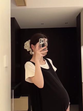 孕期真的好爱这种假两件连衣裙,温柔舒适又百搭,谁能不爱呢~#夏日穿搭小心机 #毫不费力地打开初秋穿搭#这个夏天如何摆脱穿搭廉价感#慵懒松弛感穿搭 #气质温柔穿搭