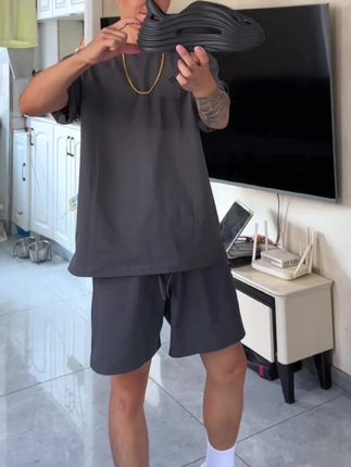 男生真的扛不住这7cm的增高!脚汗脚臭,就该穿全鞋身透气的#洞洞鞋 #宝藏鞋子 #夏季穿搭