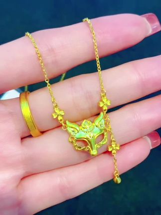 #黄金首饰 #黄金项链 #狐狸面具项链 #黄金饰品 #足金999