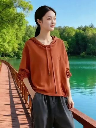 #卫衣#大码女装 #显瘦穿搭 #谁穿谁美 #休闲减龄穿搭