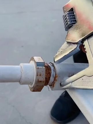 多功能F型直角活动扳手家用扳手大开口汽车扳手水管卫浴万用活口