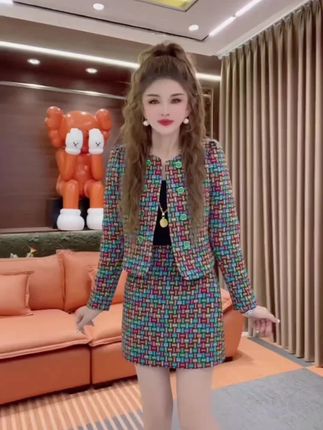 #穿搭#套装 #时尚简约休闲穿搭 #高级感穿搭 #谁穿谁好看