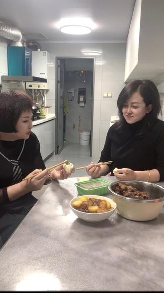 90% 的人没吃过!这种“青豆腐”臭香到跺脚#河北 #美食 #臭豆腐 #老手艺