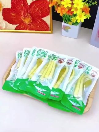 笋小样新鲜泡椒笋尖竹笋小包装脆笋罗汉笋休闲 解馋小零食开袋即食#笋小样 #笋尖 #开袋即食 @DOU+小助手 @DOU+上热门