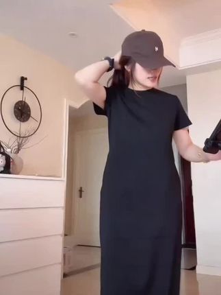 #连衣裙#运动休闲#后开叉#简约穿搭