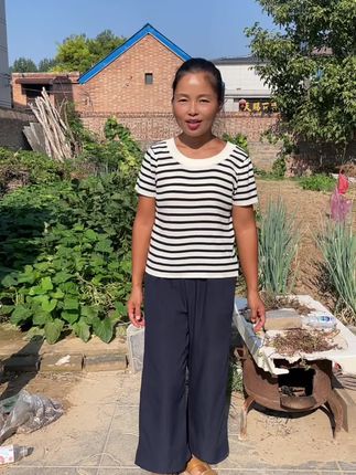 可不要再去外面花的冤枉钱买那15块钱一碗的螺蛳粉了,咱家这个挚爱螺一定要拍一单尝一尝#妈呀 太香了#抖音美食推荐官#螺蛳粉