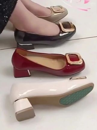 #羊皮气质单鞋 #软底软面穿上超舒服 #百搭女鞋 #好穿不累脚时尚百搭 #时尚女鞋 @抖音小助手