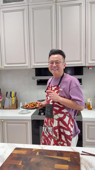 辣子碎碎虾,在家也能搞定饭店菜 #辣子碎碎虾 #辣子鸡 #在家做美食 #我的厨房日记