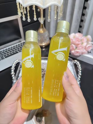 #用一次就爱上的 #VC玻尿酸精华喷雾,补水保湿水油同补一步到位#水油同补喷雾 肤色暗沉无光,晒后舒缓都可以试试它