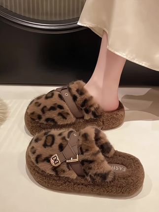 #拖鞋 #休闲拖鞋 ##居家拖鞋 ##保暖又好看 #冬季必备