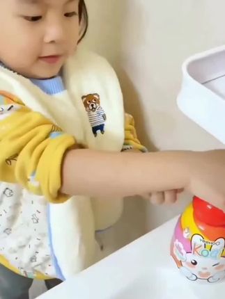 L英氏宝宝婴幼儿童学生温和洗手泡泡洗手液便携按压出泡 300ml#宝宝洗手神器#温和不刺激#好物推荐🔥