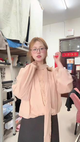 穷👻女大pxx🛍️购物开箱📦share*n#购物分享 #拼多多好物 #春季穿搭