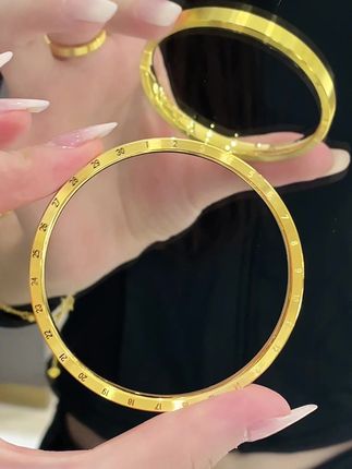 女孩子收到都会幸福很久很久的足金数字年轮手镯!!(4050)#黄金手镯 #首饰分享 #黄金首饰 #足金999 #美开乐珠宝