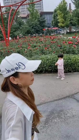 新舞来袭 曳舞人这一辈子 好听的曲子没毛病的歌词简单易学喜欢的请留步不喜欢的请忽视#用独特方式记录城市 @北斗星