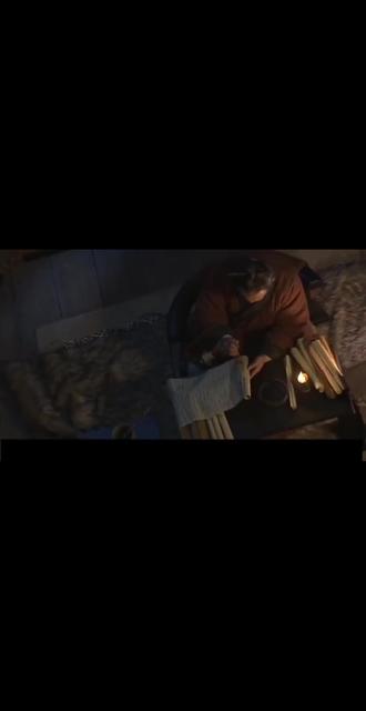 如果能穿越回南宋,你想对岳飞说句什么?
是“你的壮志终成”,是“山河无恙”,还是“这盛世如你所愿”?
#人物故事 #古诗词 #满江红 #岳飞 #古诗词鉴赏