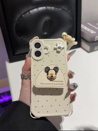 #哇。真的好喜欢这款米奇手机壳耶!好朋友送我一个不过分吧#这手机壳真的长在我的心头上了 #手机壳
