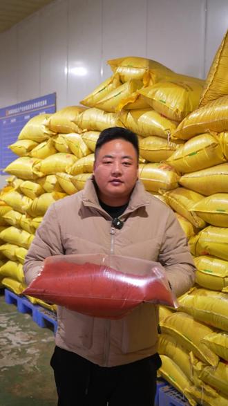 还在外边买一二十一斤的辣椒面?来看看小张家的精选辣椒面#辣椒面 #辣椒粉 #餐饮店 #餐饮老板 #源头工厂