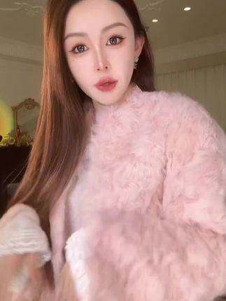 #皮草穿搭 #皮草外套 #小湖羊皮毛一体