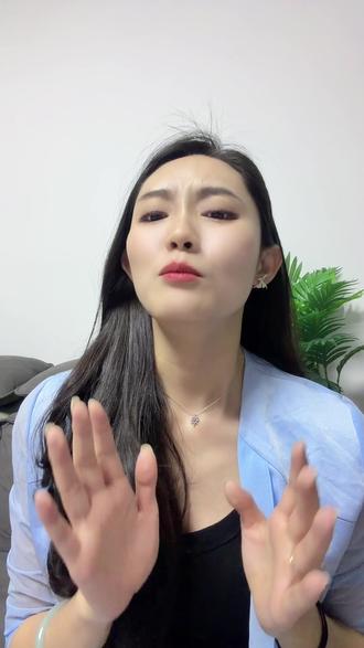 无聊不知道干嘛?就玩多闪投喂精灵#多闪 #火人拍照吃同款
