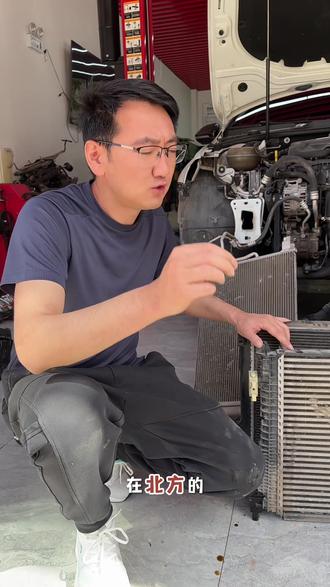 散热器清洗、刻不容缓! #锤子养车#水箱散热器清洗 #预防烧机油