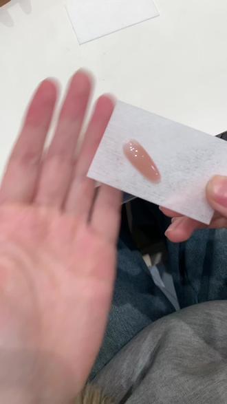 兼顾舒适度和美观性的穿戴甲建构裸色 轻松拿捏
#穿戴甲 #美甲教程 #美甲好物分享