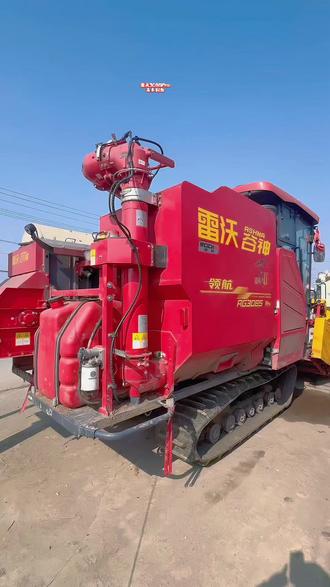 雷沃3085PRO 改装玉米割台
#雷沃 #雷沃3085 #玉米收割机 #玉米割台