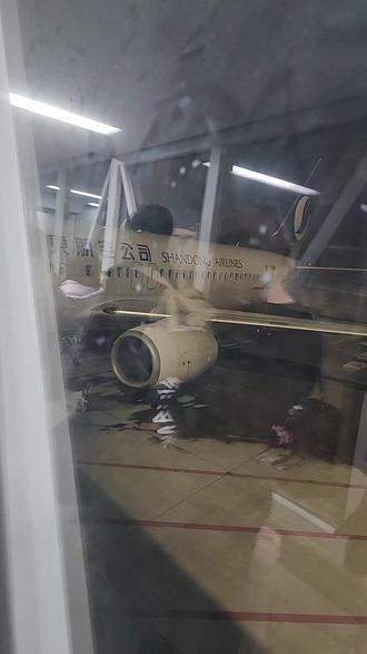 身在异国他乡最不舍的是,我的一对龙凤宝贝,最挂念的是父母,出国照顾大的会委屈两个小的,在家照顾两个小的又会忽视大的,哎!当妈妈的不易谁人能懂?那种心酸与无奈真的好难