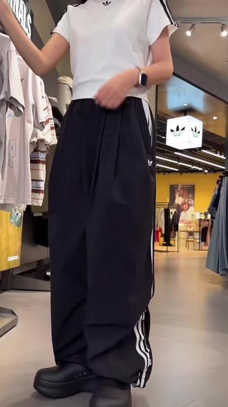 阿迪达斯 (adidas)PLEATED TP 宽松运动裤 #创作灵感 #adidas运动裤 #阿迪达斯长裤 @DOU+小助手