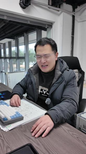 永久关闭自动更新,告别强制重启! #电脑操作技巧 #电脑操作 #电脑技巧 #泰州电脑维修 #电脑维修上门