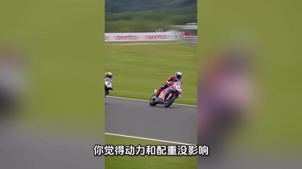 赛道排位第三,正赛能否再下一城?#摩托车 #张雪机车 #张雪820RR #WSBK #德比斯
