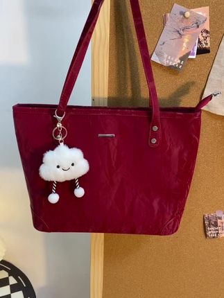 哇!挖到一只小众高级感红色包包♥️平价婚包 介个红色包包做婚包杠杠的! 有质感平价有性价比!拉链闭合容量大 ##包包推荐 #百搭包包 #平价包包 #婚包#托特包
