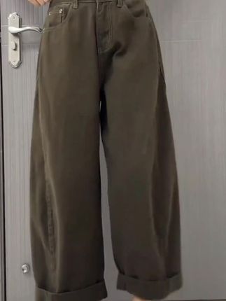 #张予曦 #毕雯珺 #张予曦毕雯珺真拍了红裙抱 #深情眼 #慵懒风穿搭