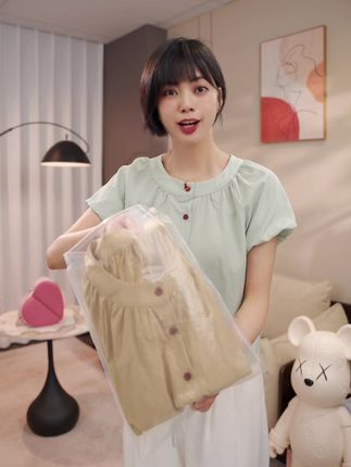这款设计款抽绳衬衫好好看,喜欢的姐妹们闭眼入 #衬衫 #夏季新款 #女装 #穿搭
