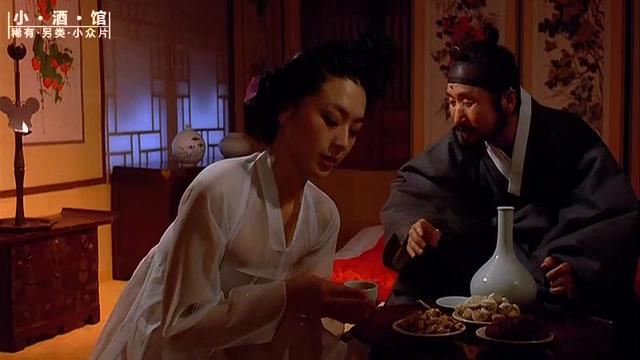 只因无法生育,竟遭到婆家和娘家的追杀,朝鲜王朝著名【恶女】 《於于同》 (1985),於于同出身贵族,后来嫁给了王室宗亲,但她的婚姻并不幸福。丈夫经常折磨她。最后她逃回了娘家,结果娘家竟将她拒之门外。彻底失望的她,最终开始报复这个社会。#爱情 #古装 #影视解说 #历史故事 #每日推荐电影