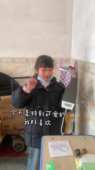 今天拼的是小猫咪#拼豆图纸 #拼豆 #新手拼豆教程 #kt拼豆 #拼豆挂件