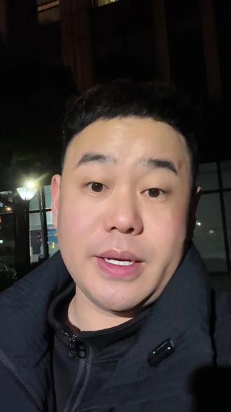 失望到极致便是沉默,心凉透了才懒得争辩,婚姻是两个人的,余生请多疼自己。#情感 #情感共鸣 #人生感悟 #vlog十亿流量扶持计划 #创作者扶持计划