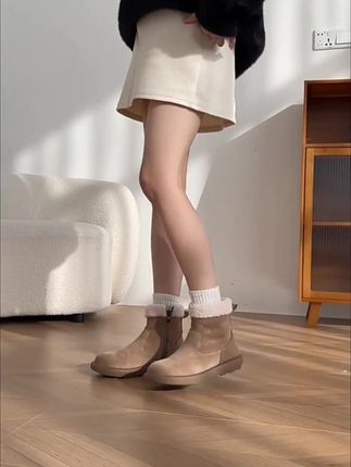 秋季的第一双鞋,可以考虑屯这款勃肯鞋,因为现在很划算,它舒服时髦潮流又百搭#穿出你的时尚你的感觉 #Zhenzba #勃肯鞋 #洪家鞋屋优选