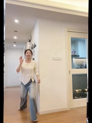 2025秋季新款胖mm大码设计感T恤百搭不规则收腰正肩打底上 #显瘦搭配 #微胖穿搭 #大码女装 #轻松解锁秋季穿搭