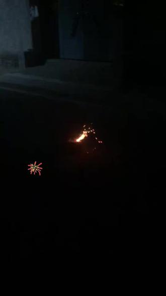 18块钱愣是放出180的效果#请你看烟花 #烟花#三分钟烟花 #看到最后