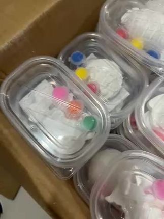 宝贝手工时光,创意彩绘石膏娃娃等你来涂鸦! #儿童动画 #石膏娃娃 #涂鸦 #儿童益智 儿童涂鸦#儿童玩具 石膏