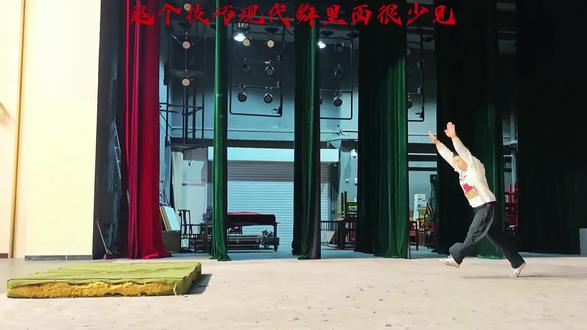 现代舞神级,技巧“虎跳三百六扑虎”全网很少见#舞蹈生 #现代舞 #舞蹈毯技 #舞蹈技巧 #大连舞蹈