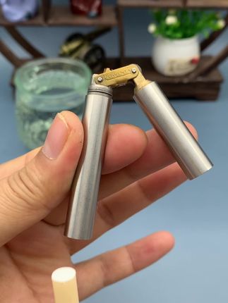 #好物推荐🔥 #煤油打火机 #送男友的打火机推荐 #玩个很新的东西 @DOU+小助手