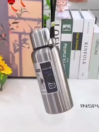 换季啦,新入手的这款全钢316超大容量不锈钢保温杯真的太好用了,48小时长效保温,有了它一整天都可以喝到热乎乎的茶水啦#水杯 #茶水分离杯 #大容量保温杯 #保温杯 #超便宜超划算