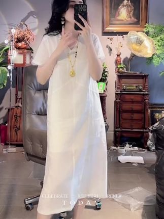 #夏季新款 #连衣裙 #简单大方时尚款 #洋气减龄 #谁穿谁好看