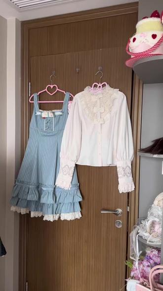 玻璃纸之夜 奥斯汀的书信开箱
#lolita开箱#奥斯汀的书信#玻璃纸之夜